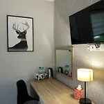 Cztery Pory Roku Bed & Breakfast Mikołajki