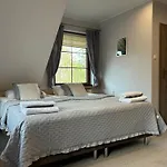 Cztery Pory Roku Bed & Breakfast