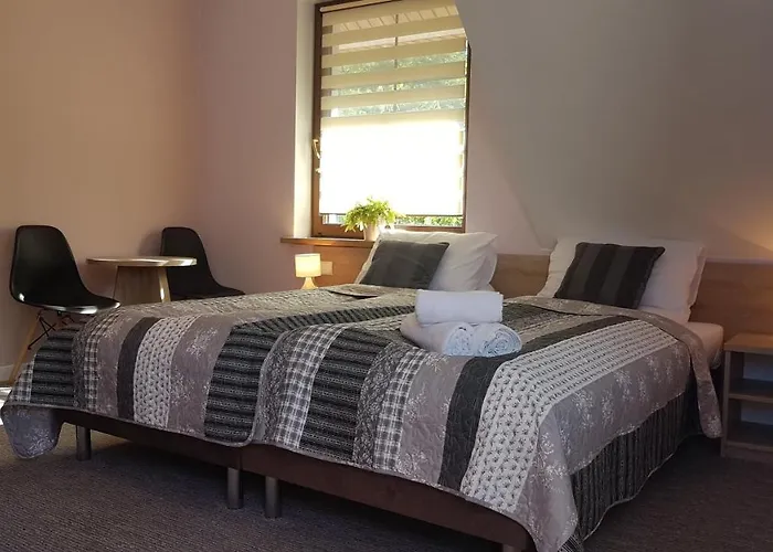 Nocleg ze śniadaniem Cztery Pory Roku 3*